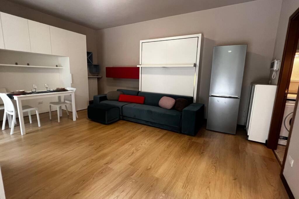 Апартаменти Urban House - Comfy Flat Navigli Milan Center Екстер'єр фото